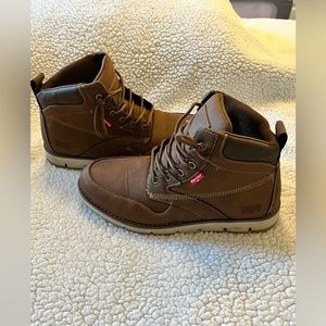 Levi's Mens Trail WX NP Rugged Casual Hiker Chukka Boot